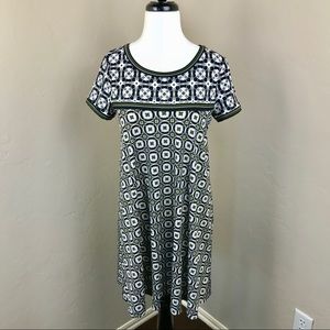 Max Studio Olive/Black Patterned Shift Dress Size Small